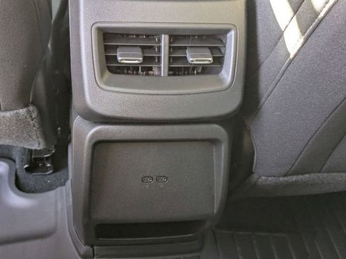 New 2026 Chevrolet Equinox EV LT image 29