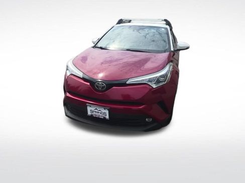 Used 2018 Toyota C-HR XLE FWD image 16
