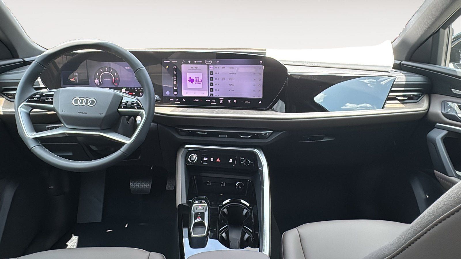 New 2026 Audi Q5 Premium AWD/4WD image 17