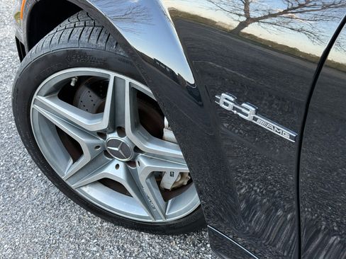 Used 2009 Mercedes-Benz C 63 AMG Sedan image 28