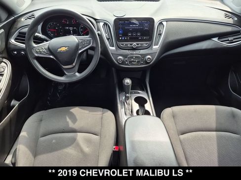 Used 2019 Chevrolet Malibu LS FWD image 24