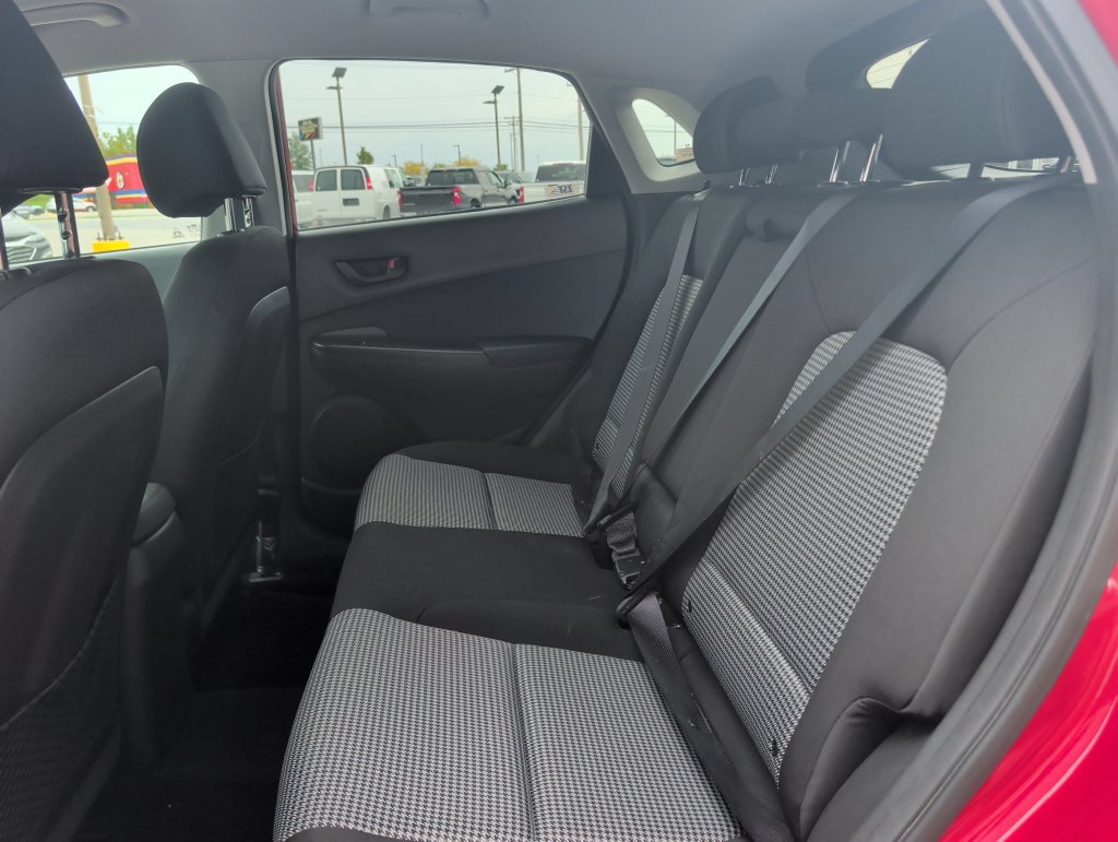 Used 2018 Hyundai Kona SEL FWD image 19