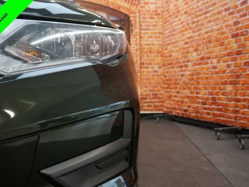 Used 2019 Nissan Rogue SV w/ Sun & Sound Touring Package image 71