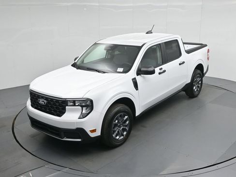 New 2026 Ford Maverick XLT FWD image 31