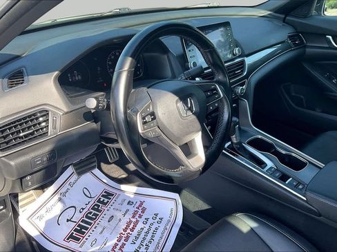 Used 2022 Honda Accord Sport image 14