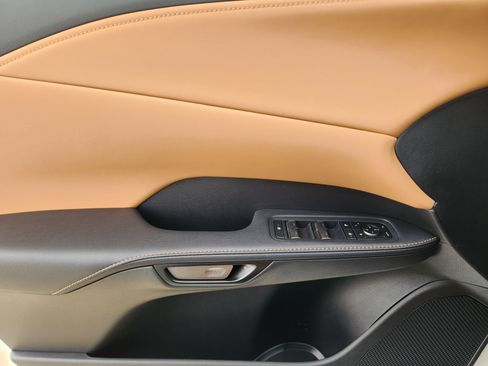 Used 2025 Lexus RX 350 Premium Plus w/ Accessory Package (Z1) image 26