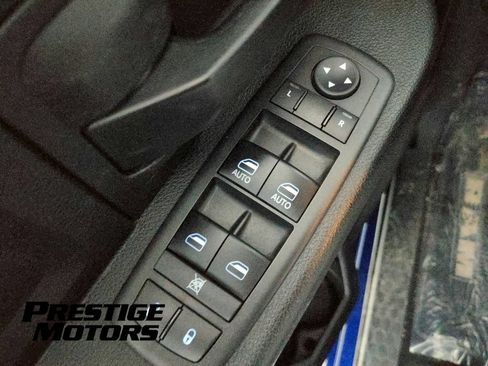 Used 2018 RAM 1500 Express w/ Express Value Package AWD/4WD image 20