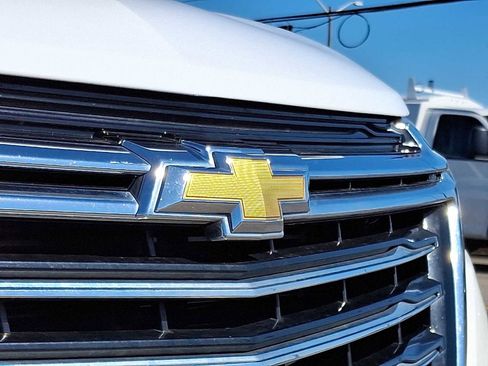 Certified 2023 Chevrolet Equinox Premier image 38