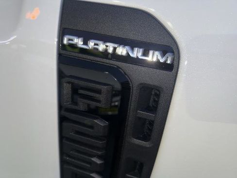 New 2026 Ford F250 Platinum w/ FX4 Off-Road Package image 18