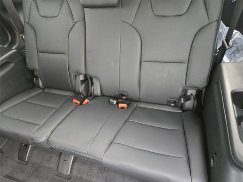 New 2025 Kia Telluride S image 21