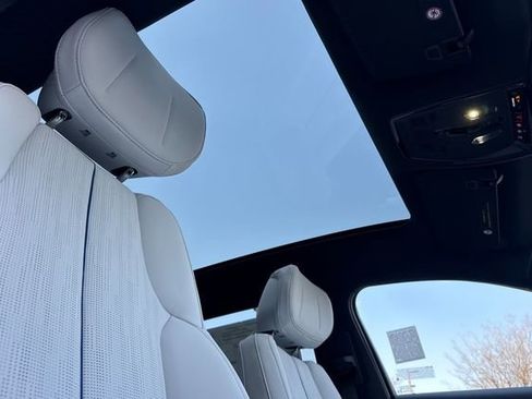 New 2026 Cadillac Lyriq Luxury image 17