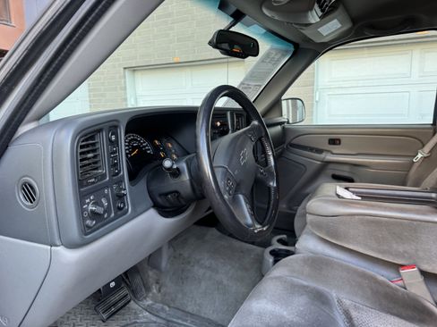 Used 2005 Chevrolet Tahoe LS w/ Skid Plate Package, Off Road image 14