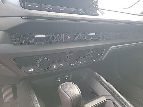 Used 2024 Honda Accord EX image 26