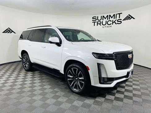 Used 2021 Cadillac Escalade Sport Platinum w/ Heavy-Duty Trailer Package image 1