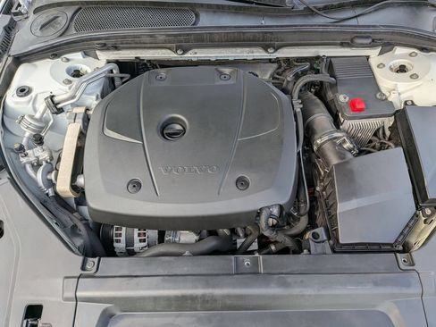 Used 2018 Volvo S90 T5 Momentum AWD/4WD image 30