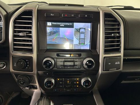 Used 2018 Ford F150 Platinum w/ Equipment Group 701A Luxury AWD/4WD image 23