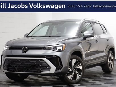 New 2025 Volkswagen Taos SE