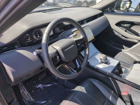 Used 2024 Land Rover Range Rover Evoque S image 15