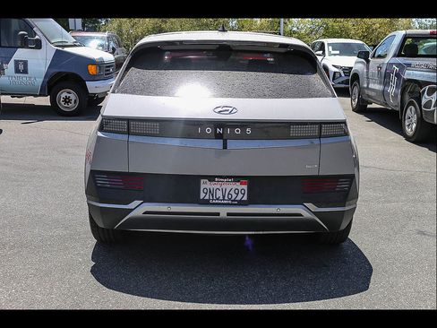 Certified 2024 Hyundai Ioniq 5 SEL AWD/4WD image 14