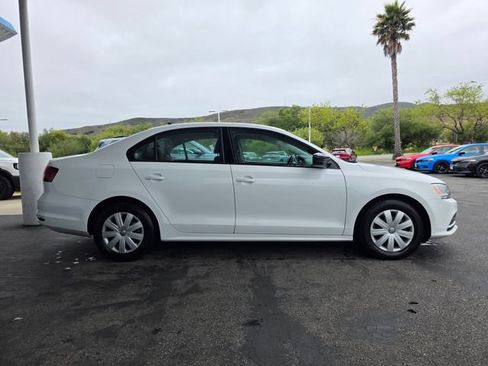Used 2016 Volkswagen Jetta S FWD image 6