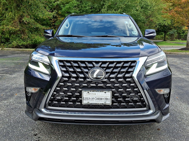 Certified 2023 Lexus GX 460 Luxury w/ Sport Design Package AWD/4WD image 2