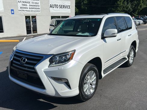 Used 2015 Lexus GX 460 w/ Premium Package AWD/4WD image 1