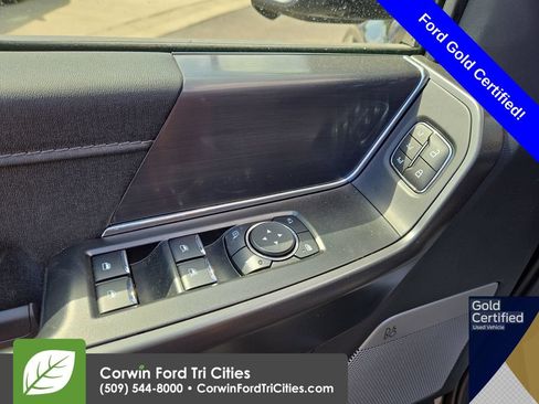 Used 2025 Ford F150 Lariat AWD/4WD image 16