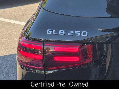 Certified 2026 Mercedes-Benz GLB 250 4MATIC image 39