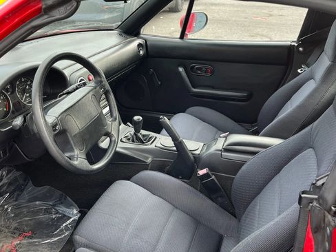 Used 1991 MAZDA MX-5 Miata image 14
