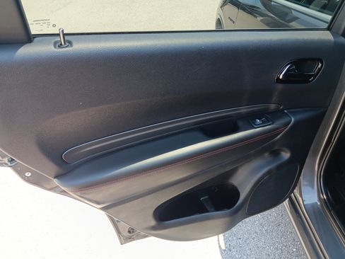 Used 2023 Dodge Durango R/T RWD image 18