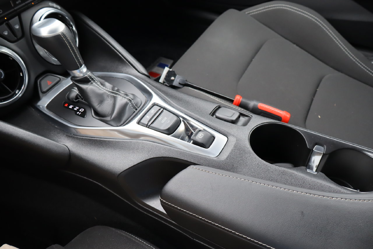 Used 2016 Chevrolet Camaro LT RWD image 23