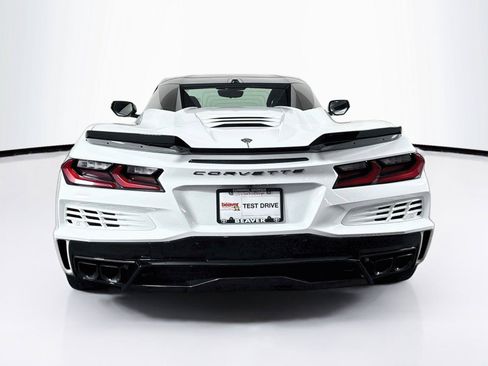 Used 2025 Chevrolet Corvette E-Ray AWD/4WD image 12