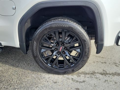 Used 2021 GMC Sierra 1500 Denali w/ Denali Ultimate Package AWD/4WD image 27