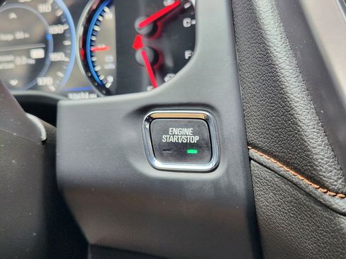 Used 2023 GMC Acadia AT4 w/ Technology Package AWD/4WD image 21