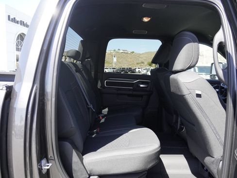 New 2026 RAM 2500 Big Horn AWD/4WD image 25
