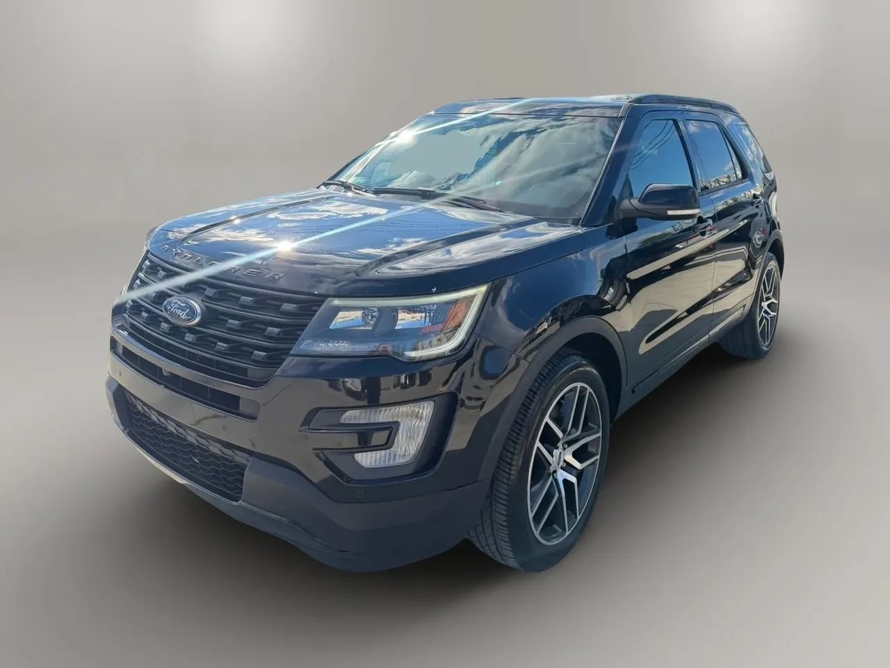 Used 2017 Ford Explorer Sport w/ Equipment Group 401A AWD/4WD image 2
