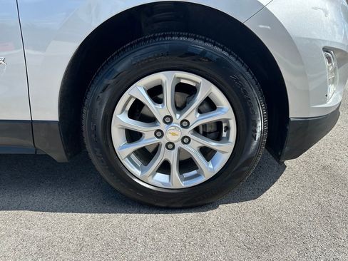 Used 2020 Chevrolet Equinox LS w/ LS Convenience Package FWD image 13