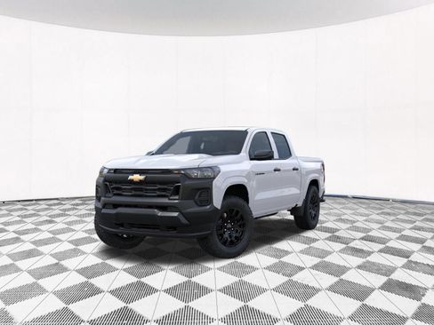 New 2026 Chevrolet Colorado W/T w/ WT Custom Package AWD/4WD image 2