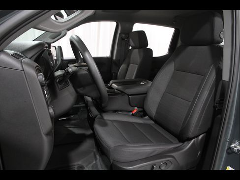 Certified 2025 Chevrolet Silverado 1500 Custom Trail Boss AWD/4WD image 5