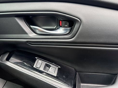 Used 2023 Honda Accord Touring image 19