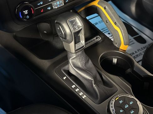 Used 2023 Ford Bronco Badlands w/ Sasquatch Package image 27