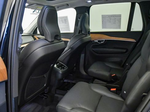 Certified 2024 Volvo XC90 B6 Plus image 20