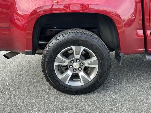 Used 2018 Chevrolet Colorado Z71 image 18