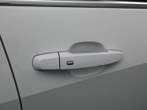 Used 2024 Chevrolet Malibu LT FWD image 38