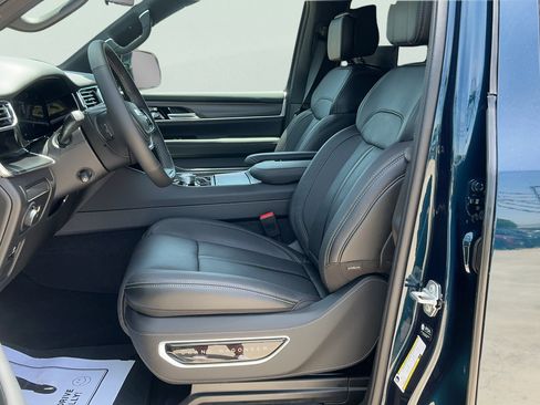 New 2026 Jeep Grand Wagoneer Summit w/ Rear Seat Video Group I AWD/4WD image 21