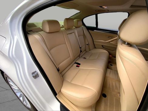 Used 2014 BMW 535i xDrive Sedan AWD/4WD image 21