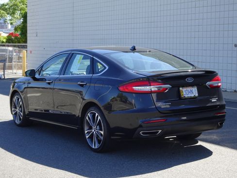 Used 2020 Ford Fusion Titanium image 5