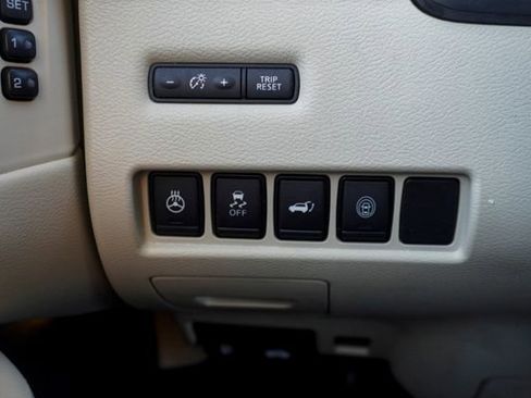 Used 2023 Nissan Murano SL image 28