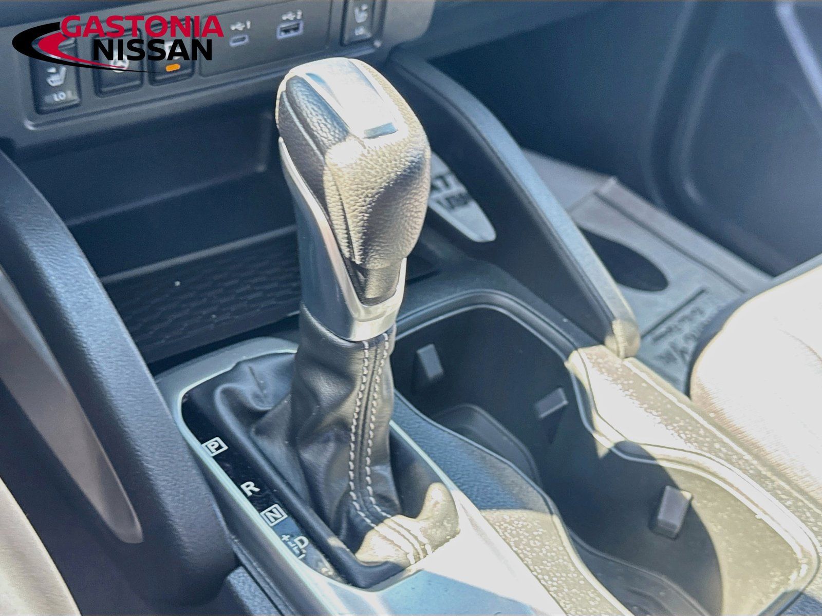 Used 2022 Nissan Frontier SV AWD/4WD image 21