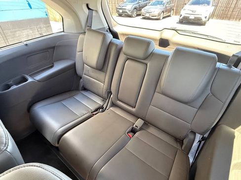 Used 2015 Honda Odyssey Touring image 15
